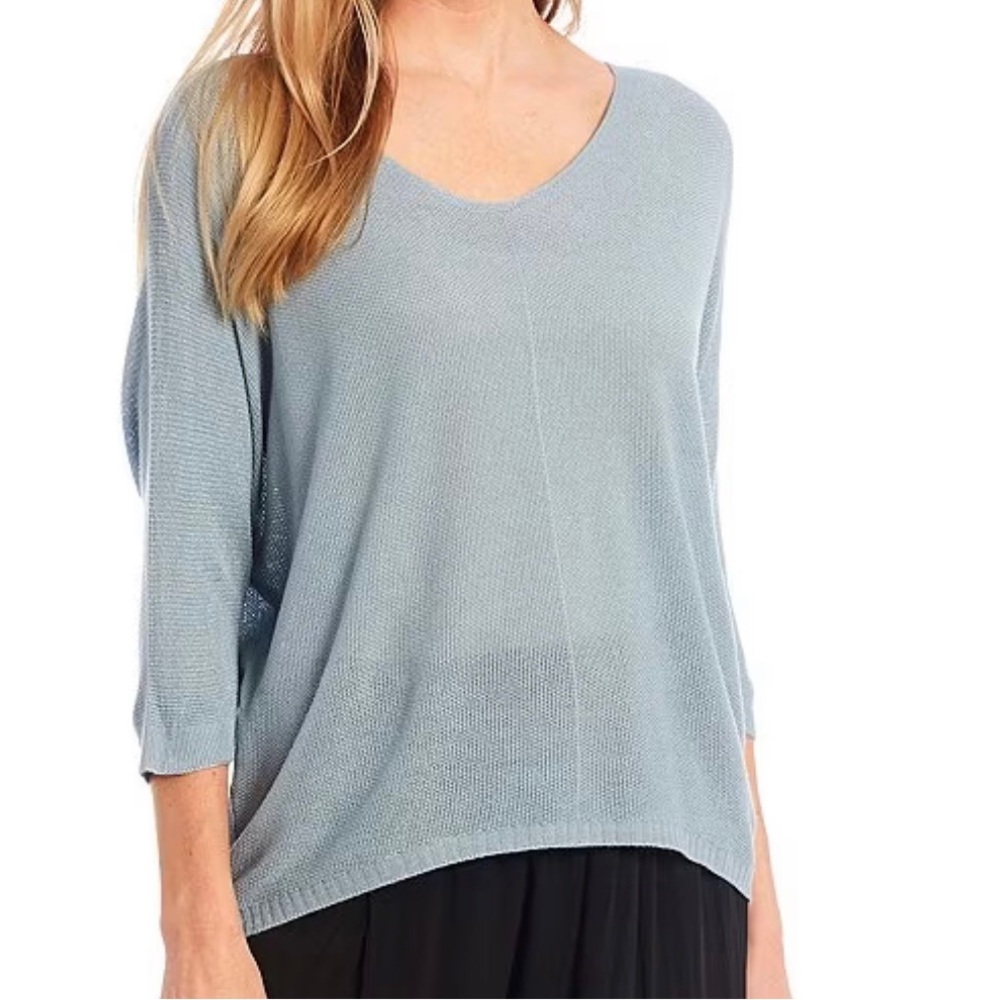 M V-Neck Sweater